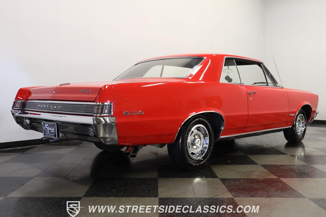 1965 Pontiac GTO Tri Power