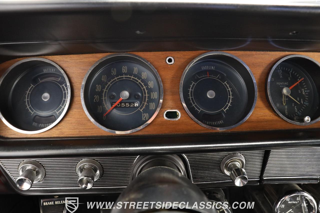 1965 Pontiac GTO Tri Power