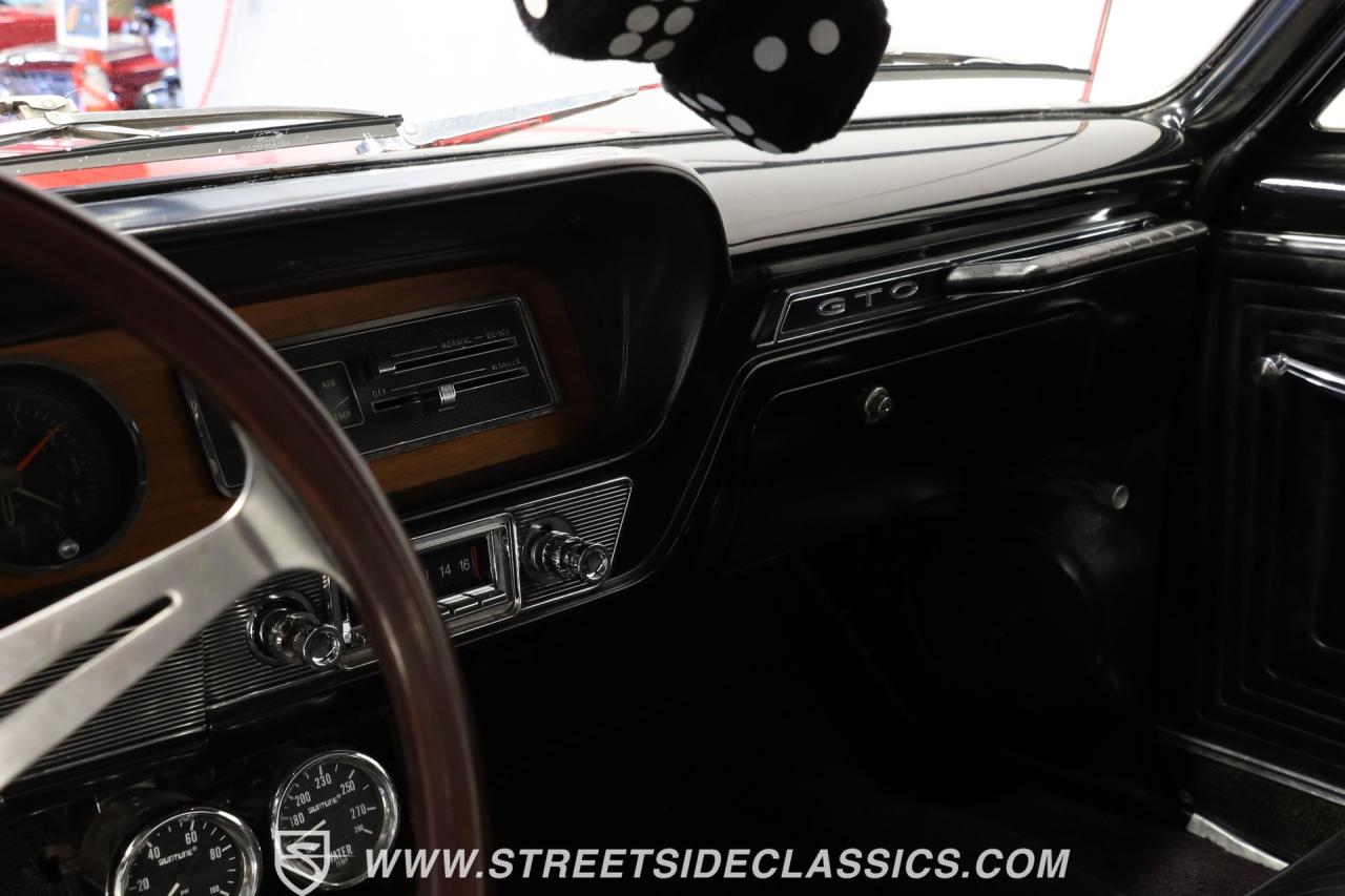 1965 Pontiac GTO Tri Power