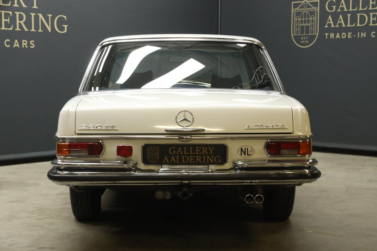 1970 Mercedes - Benz Mercedes Benz 280 SE Automatic &ldquo;Floor shifter&rdquo; Trade-in car