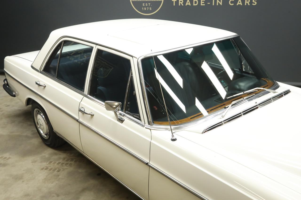 1970 Mercedes - Benz Mercedes Benz 280 SE Automatic &ldquo;Floor shifter&rdquo; Trade-in car