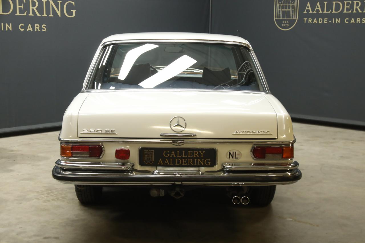 1970 Mercedes - Benz Mercedes Benz 280 SE Automatic &ldquo;Floor shifter&rdquo; Trade-in car