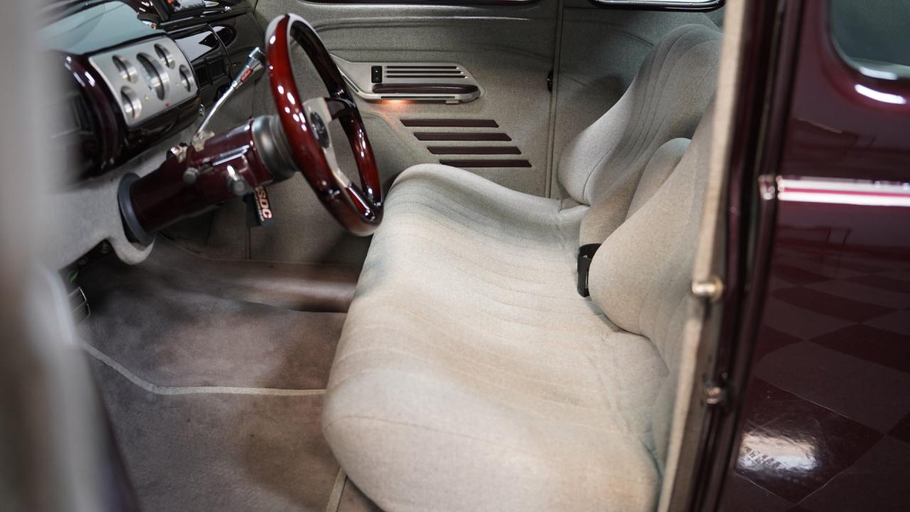 1940 Ford Coupe Streetrod