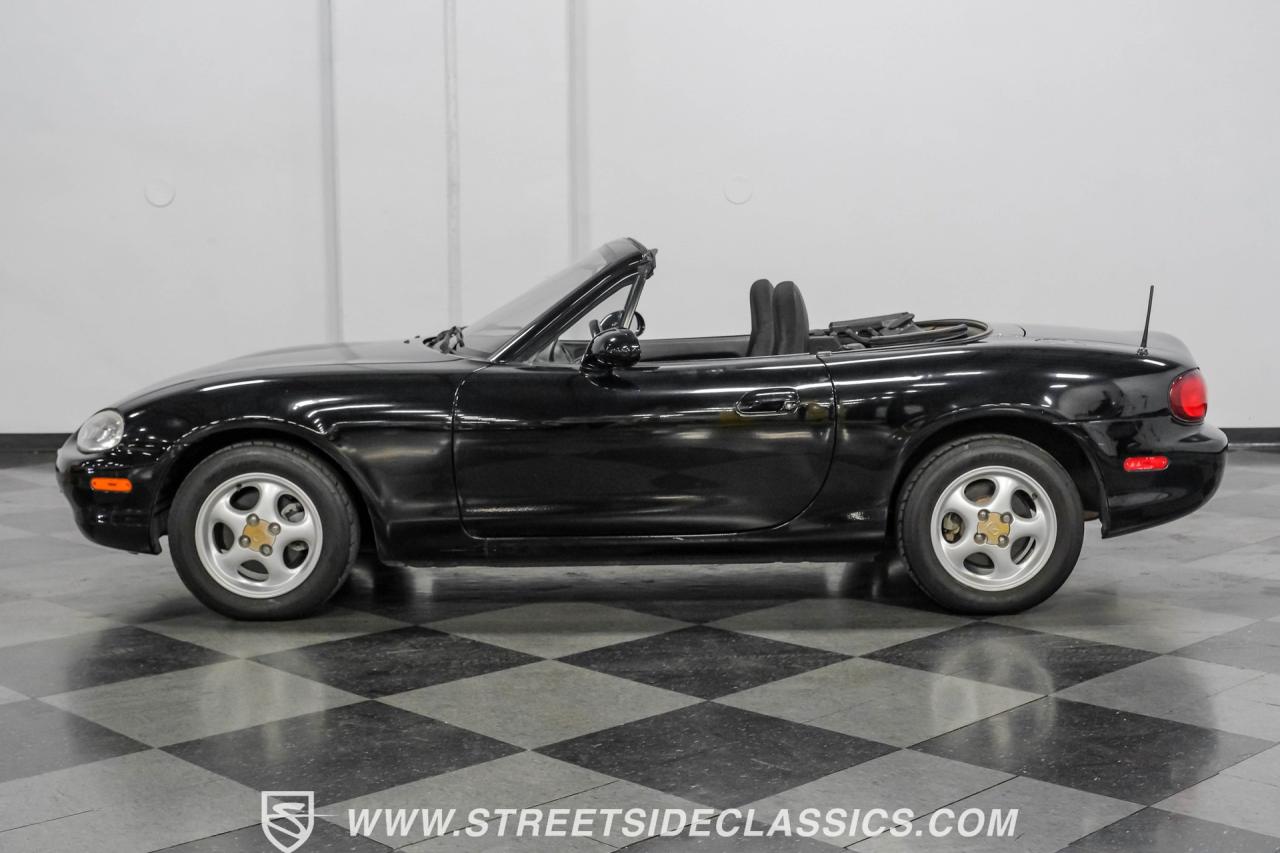 1999 Mazda Miata MX-5