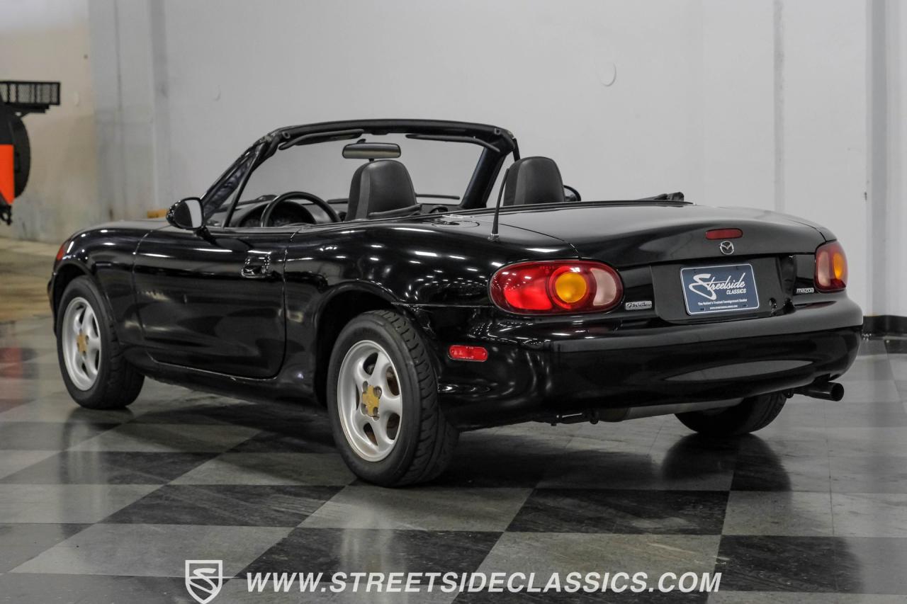 1999 Mazda Miata MX-5