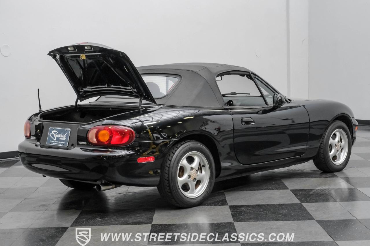 1999 Mazda Miata MX-5