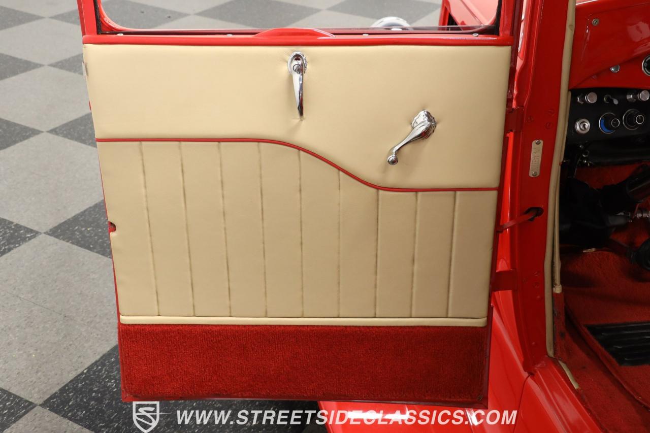 1931 Ford 5-Window Coupe