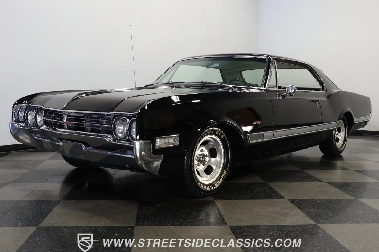 1966 Oldsmobile Starfire