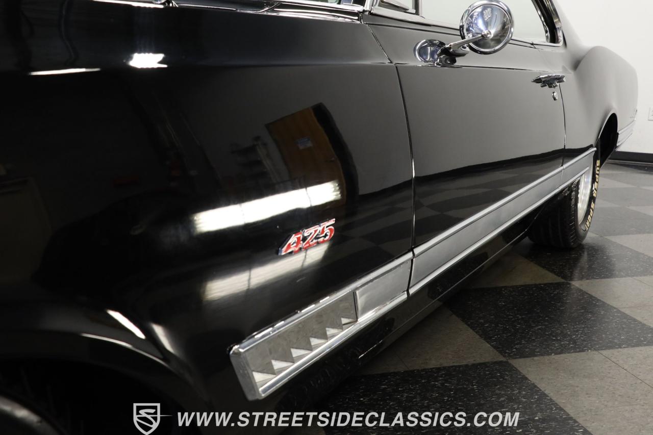 1966 Oldsmobile Starfire