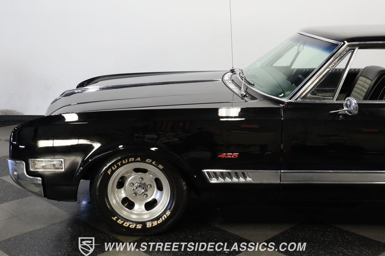 1966 Oldsmobile Starfire