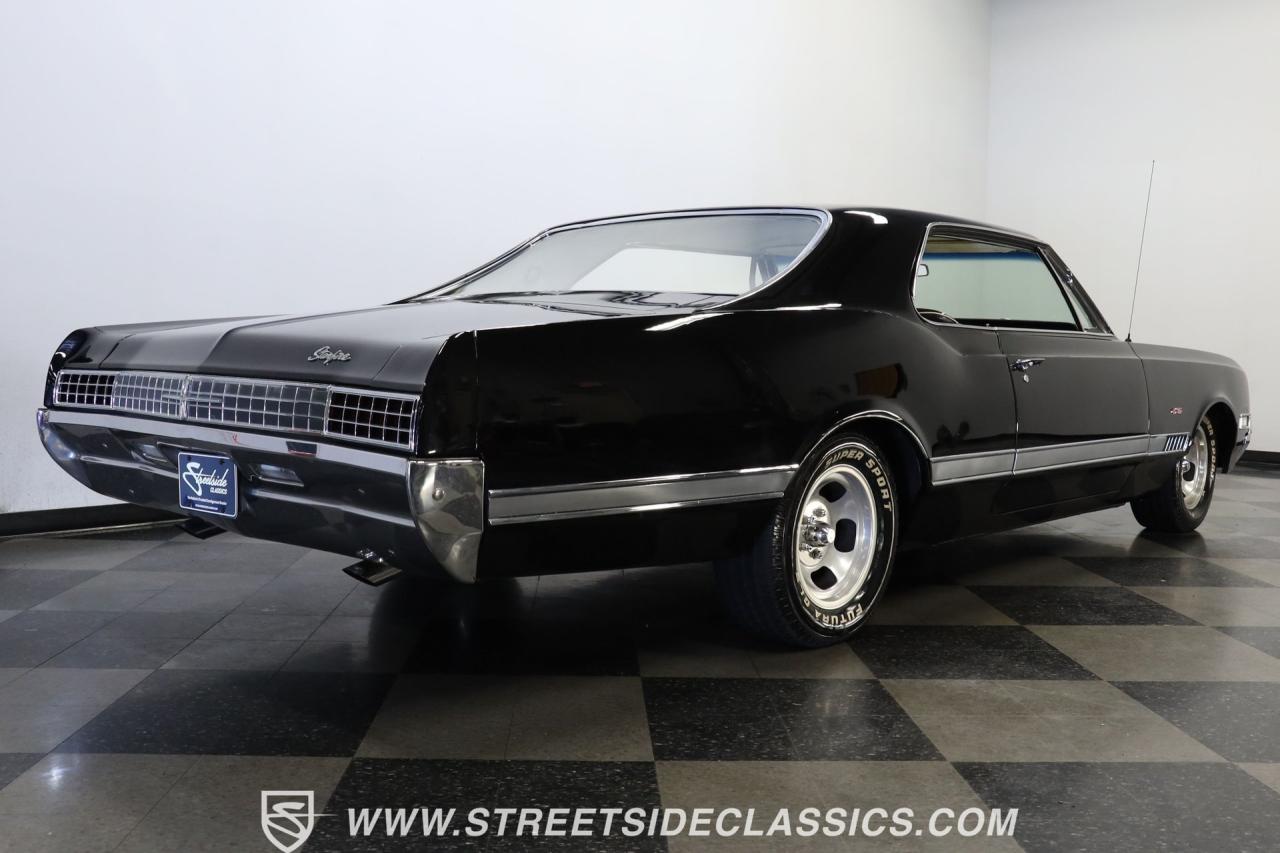 1966 Oldsmobile Starfire
