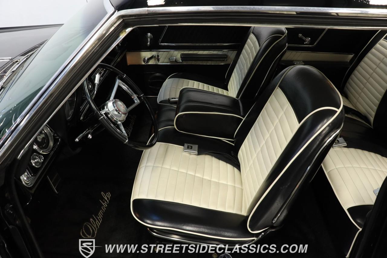 1966 Oldsmobile Starfire