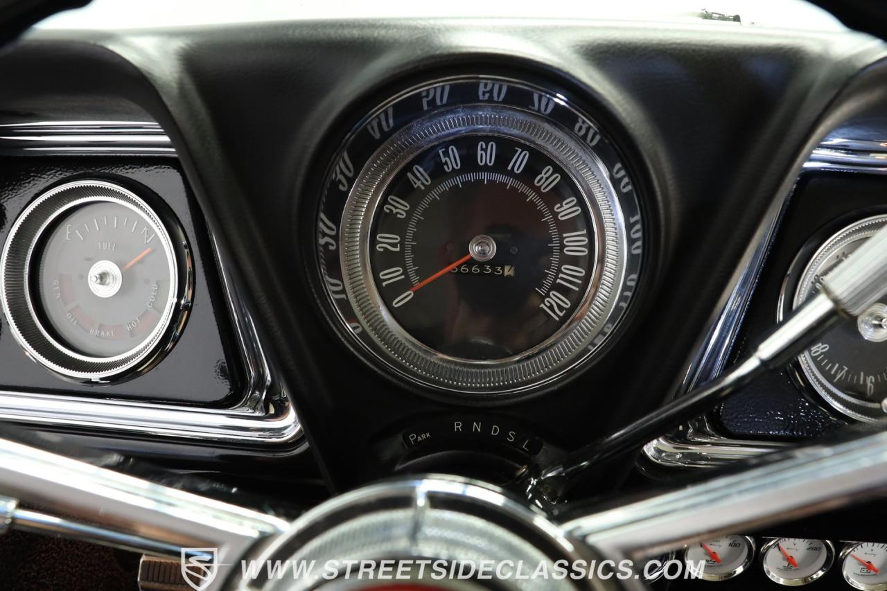 1966 Oldsmobile Starfire