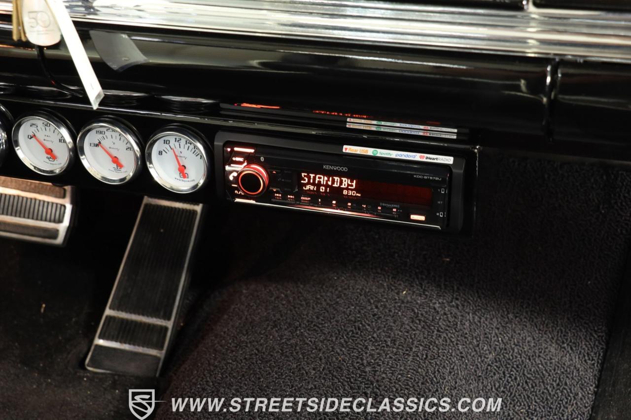 1966 Oldsmobile Starfire