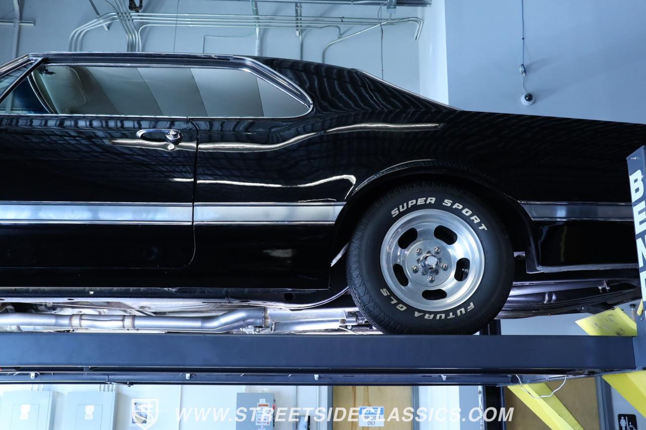 1966 Oldsmobile Starfire