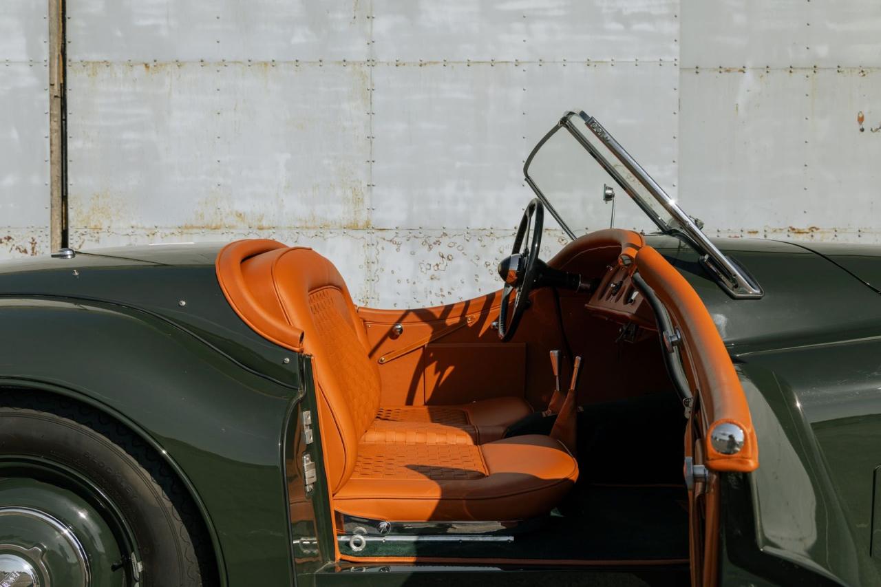 1951 Jaguar XK 120 Roadster