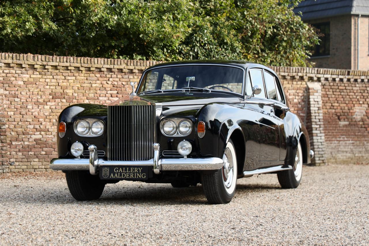 1965 Rolls - Royce Silver Cloud III &ldquo;With Radford cocktail cabinets&rdquo; Only 21000 Miles