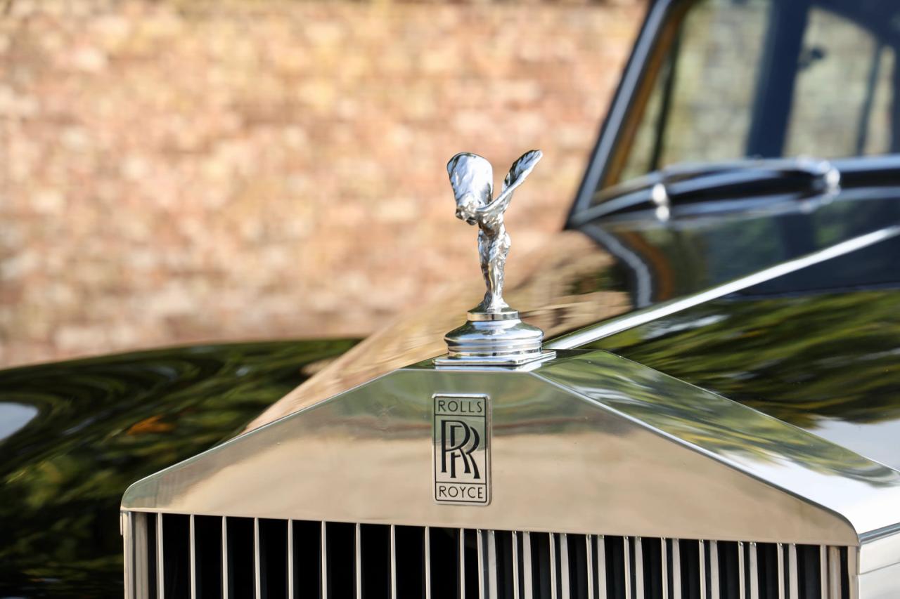 1965 Rolls - Royce Silver Cloud III &ldquo;With Radford cocktail cabinets&rdquo; Only 21000 Miles