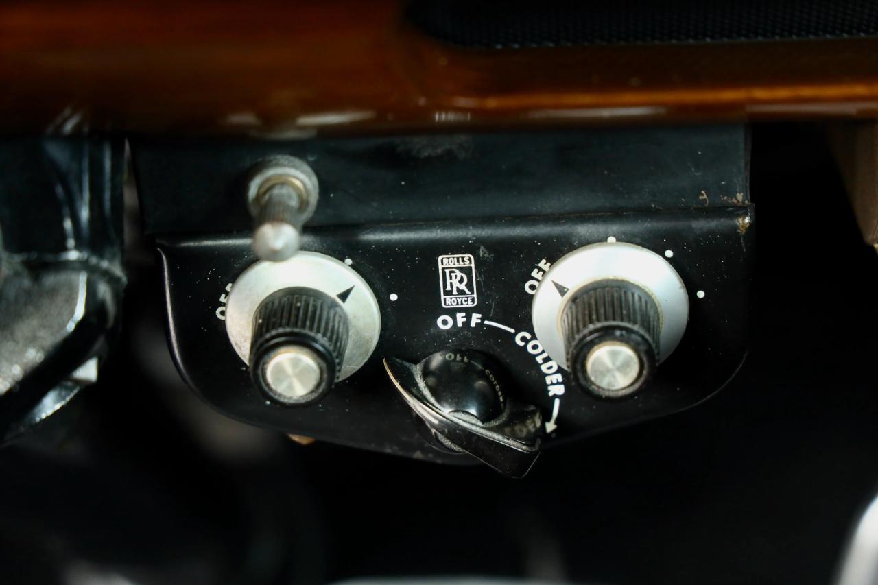 1965 Rolls - Royce Silver Cloud III &ldquo;With Radford cocktail cabinets&rdquo; Only 21000 Miles