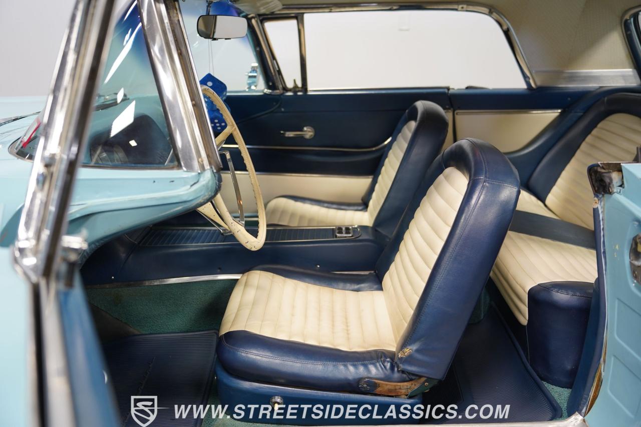 1959 Ford Thunderbird