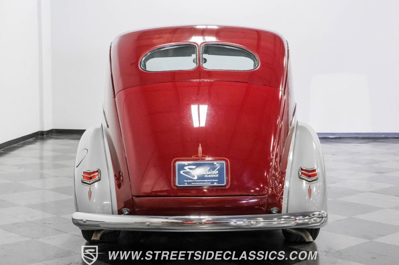 1940 Ford Tudor Sedan Streetrod