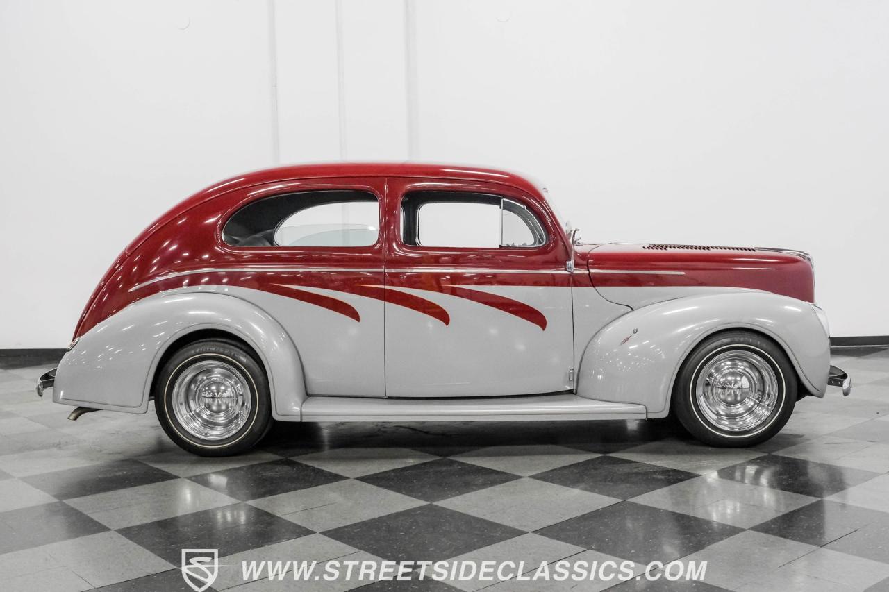 1940 Ford Tudor Sedan Streetrod