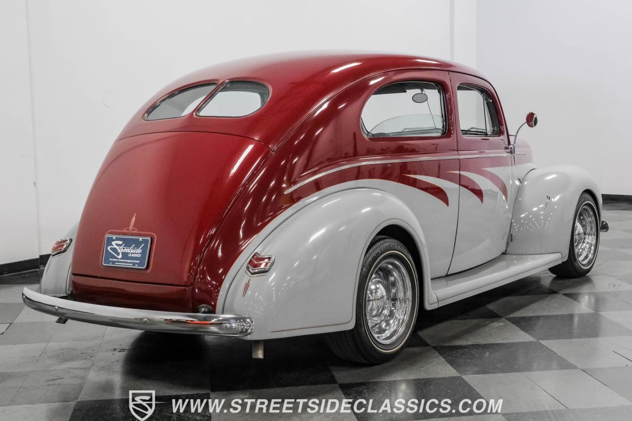 1940 Ford Tudor Sedan Streetrod
