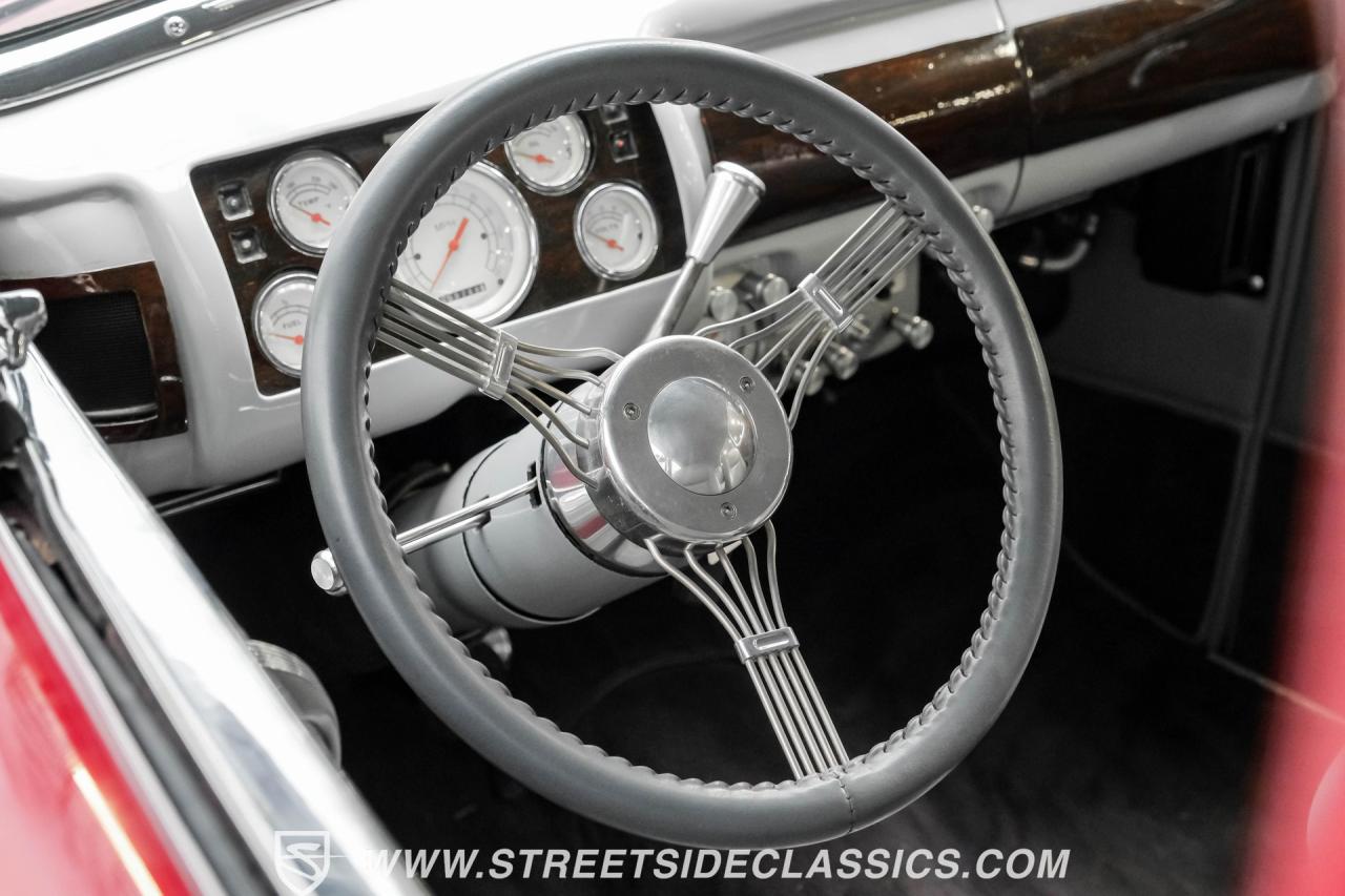 1940 Ford Tudor Sedan Streetrod