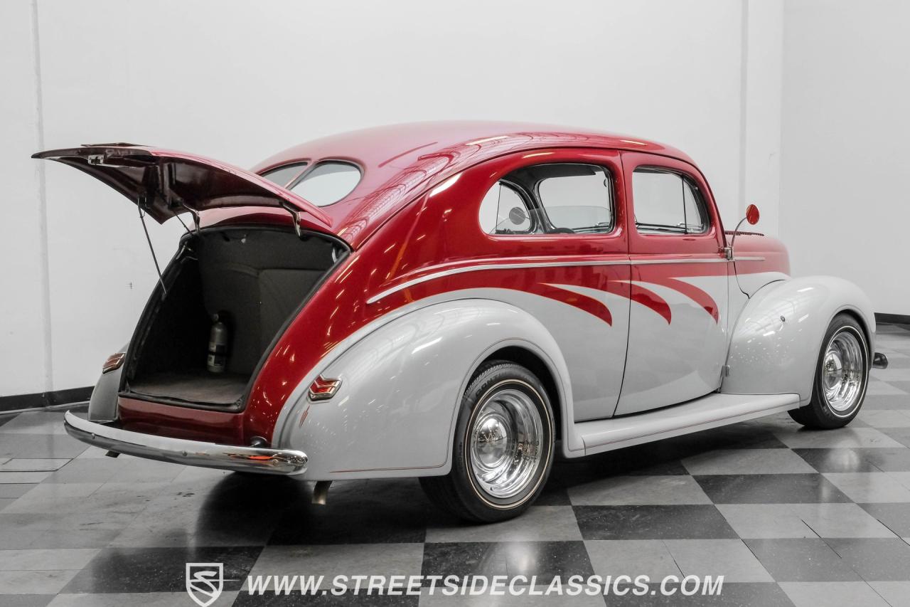 1940 Ford Tudor Sedan Streetrod