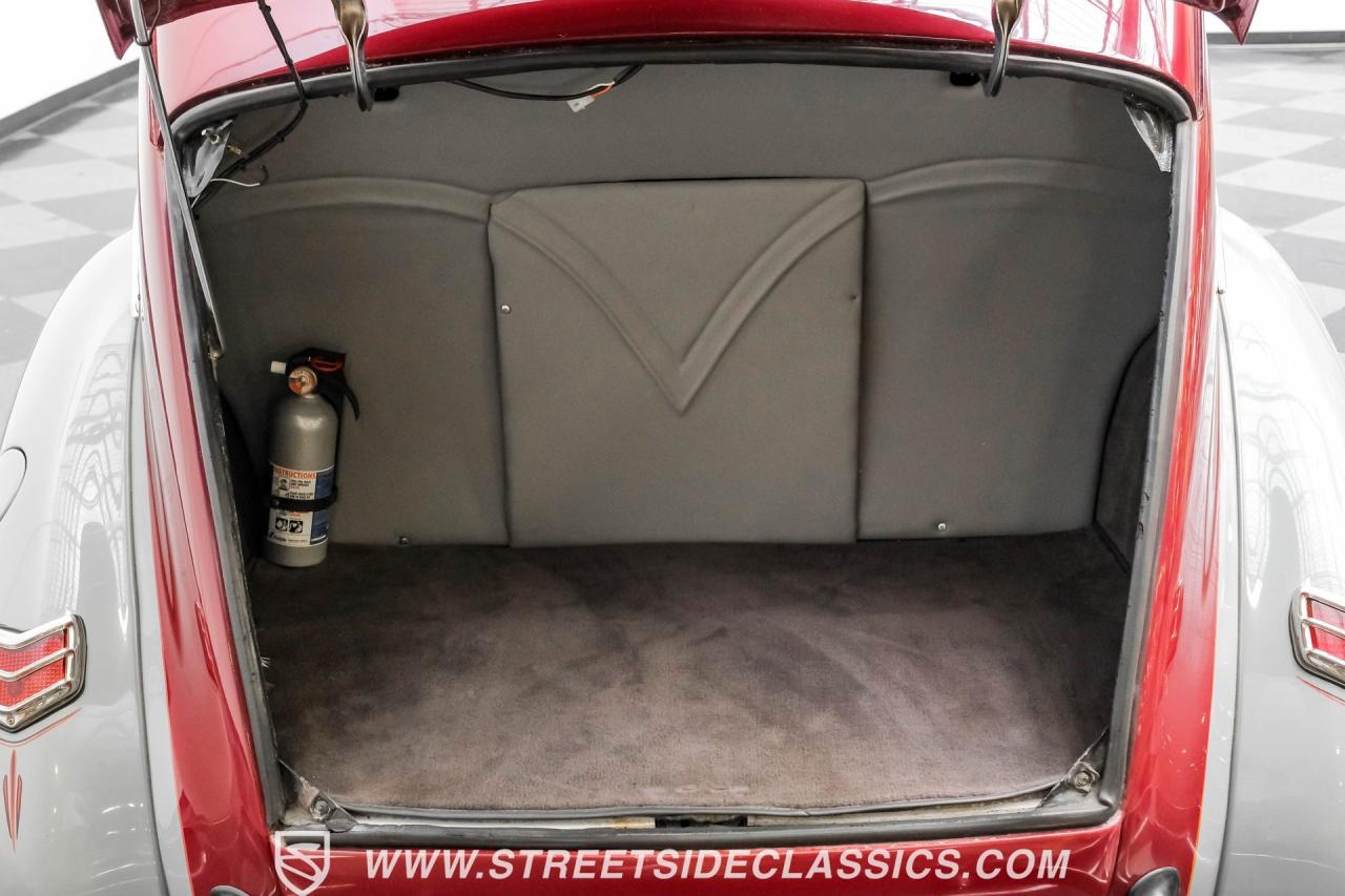 1940 Ford Tudor Sedan Streetrod