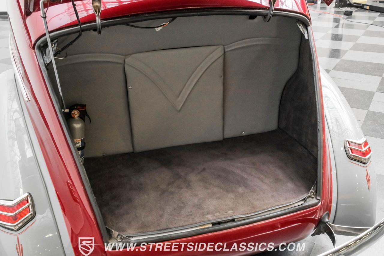 1940 Ford Tudor Sedan Streetrod