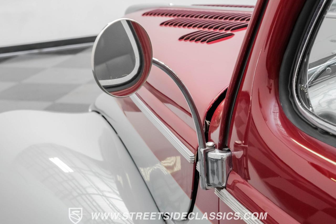 1940 Ford Tudor Sedan Streetrod