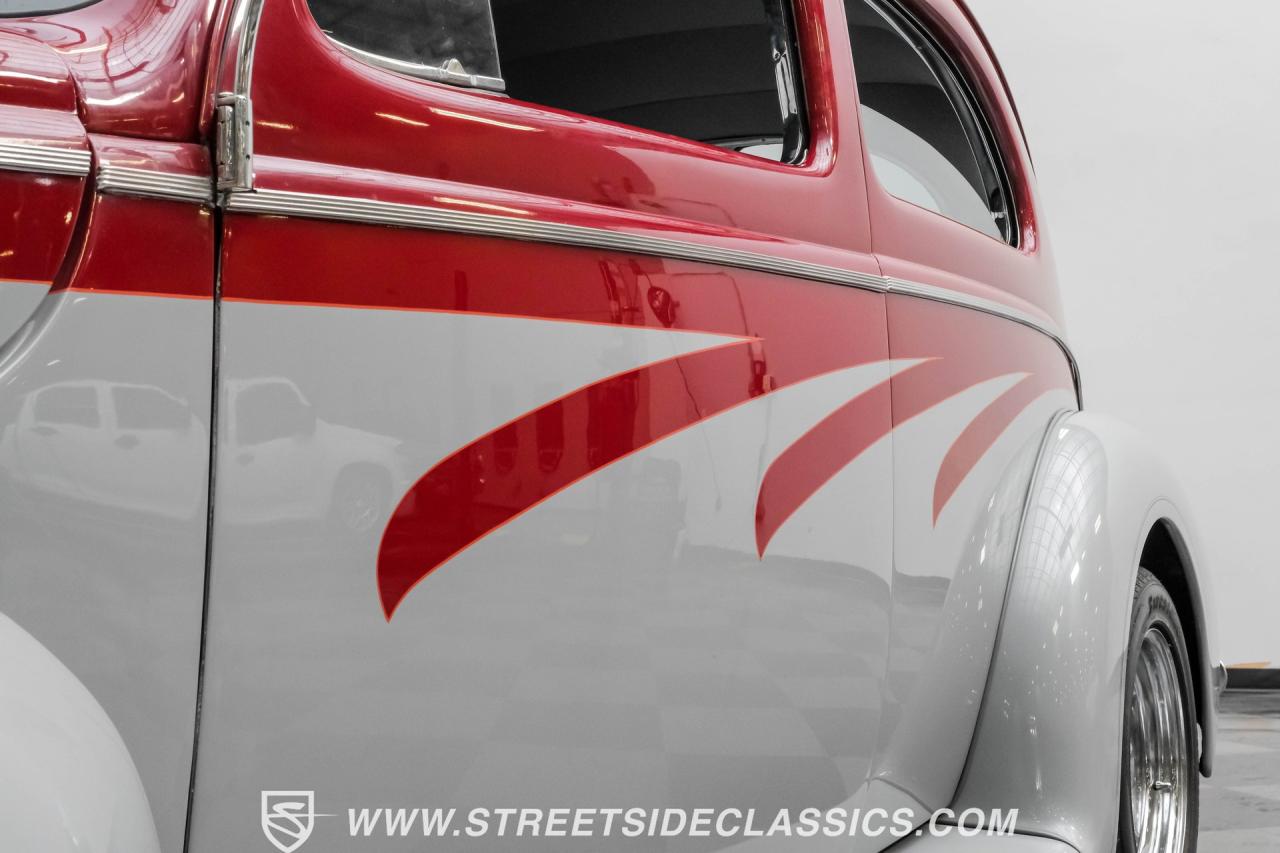 1940 Ford Tudor Sedan Streetrod