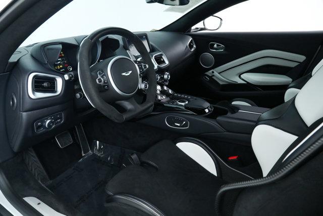 2023 Aston Martin Vantage