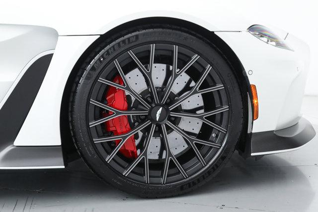 2023 Aston Martin Vantage