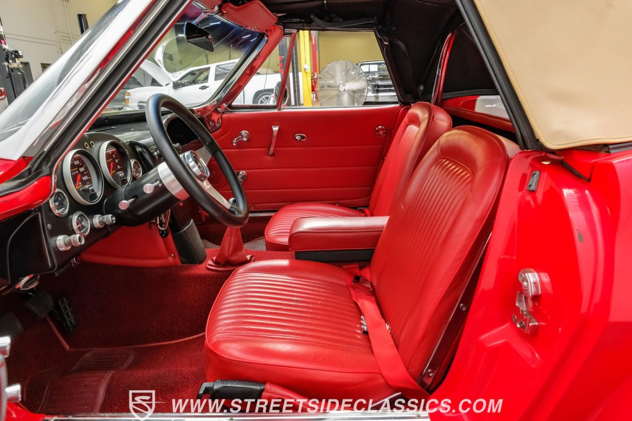 1963 Chevrolet Corvette Grand Sport Tribute