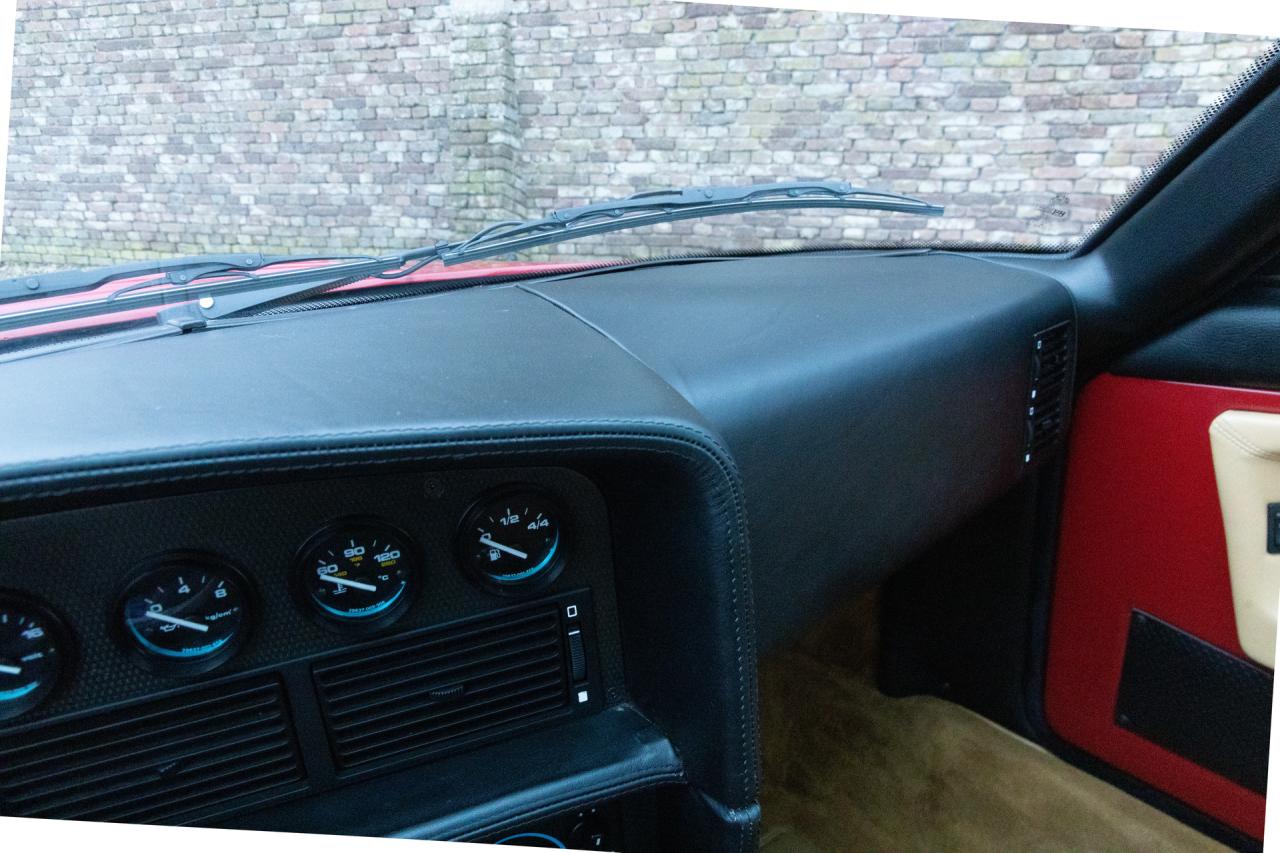 1991 Alfa Romeo SZ &ldquo;Il mostro 0843&rdquo;