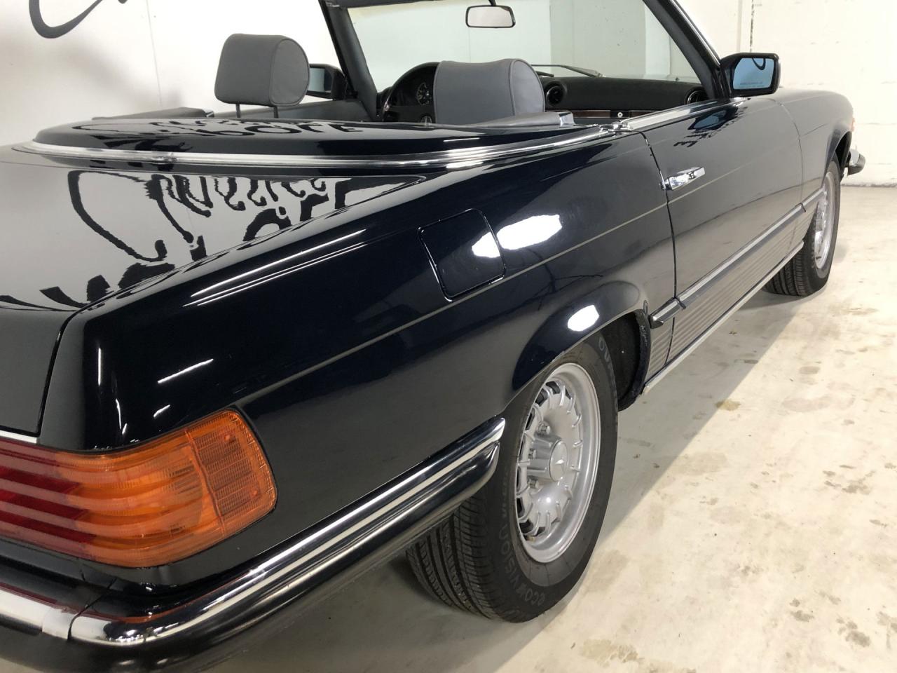 1984 Mercedes - Benz 300 series