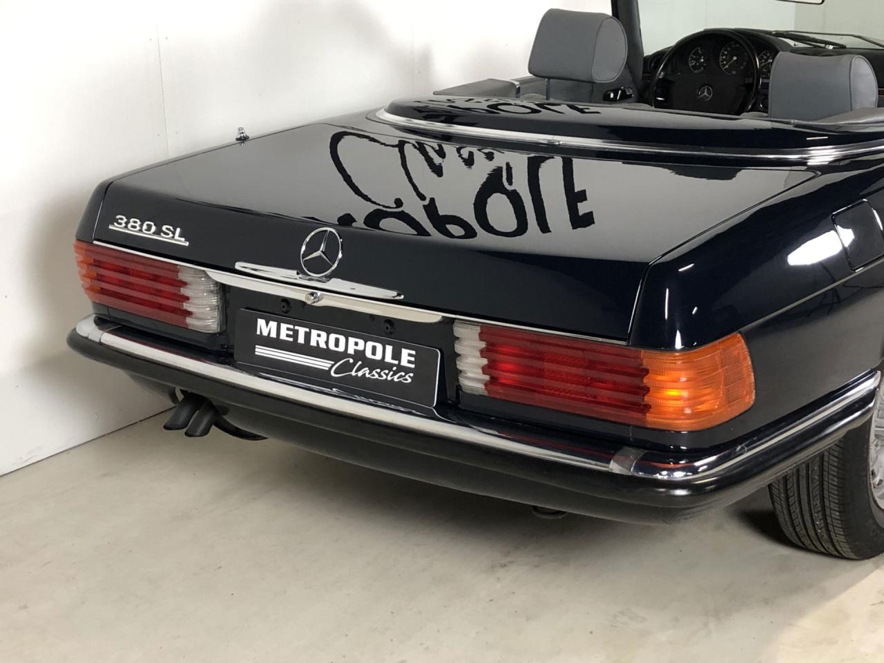 1984 Mercedes - Benz 300 series