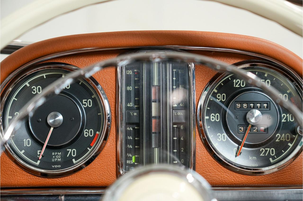 1959 Mercedes - Benz 300 series