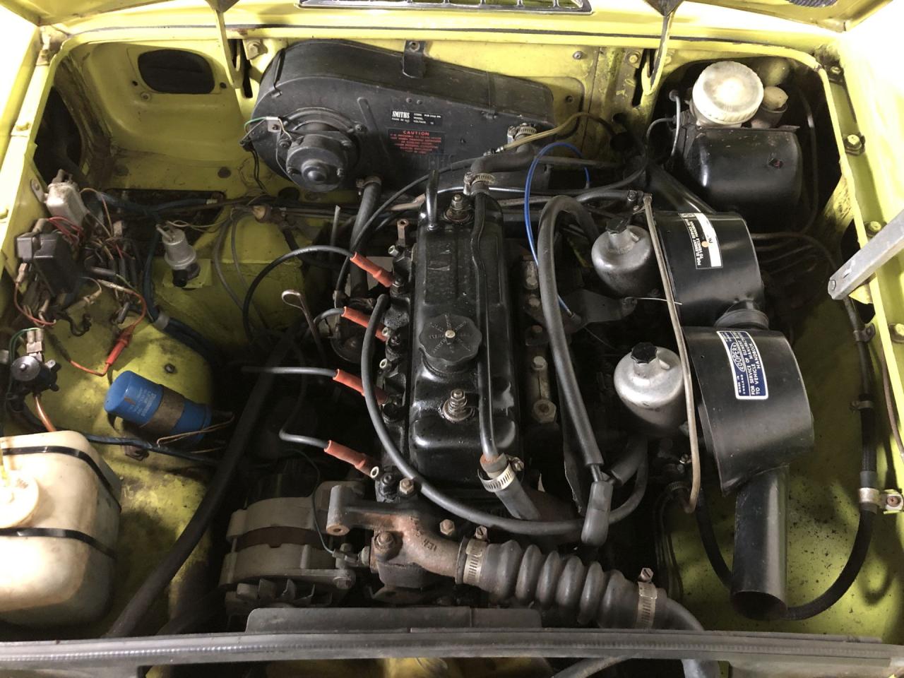 1975 MG B convertible