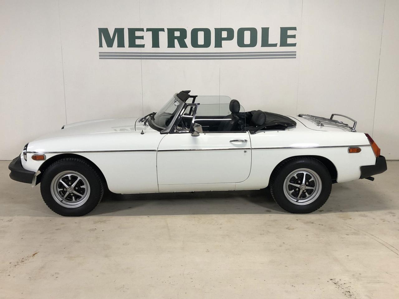 1977 MG B