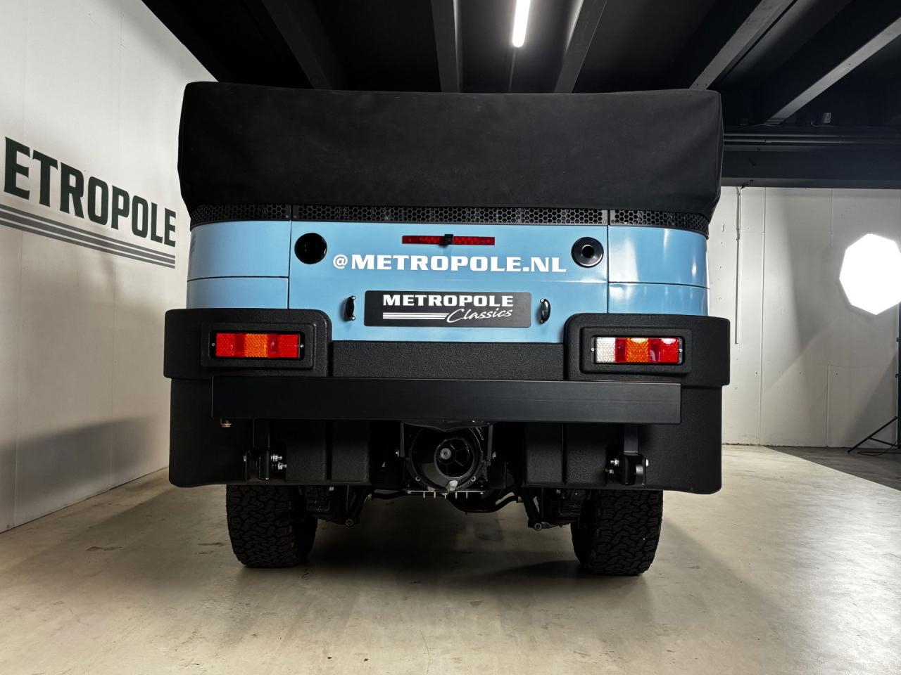 2024 Toyota amphicruser