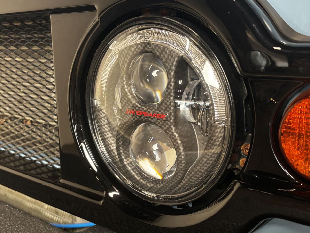 2024 Toyota amphicruser