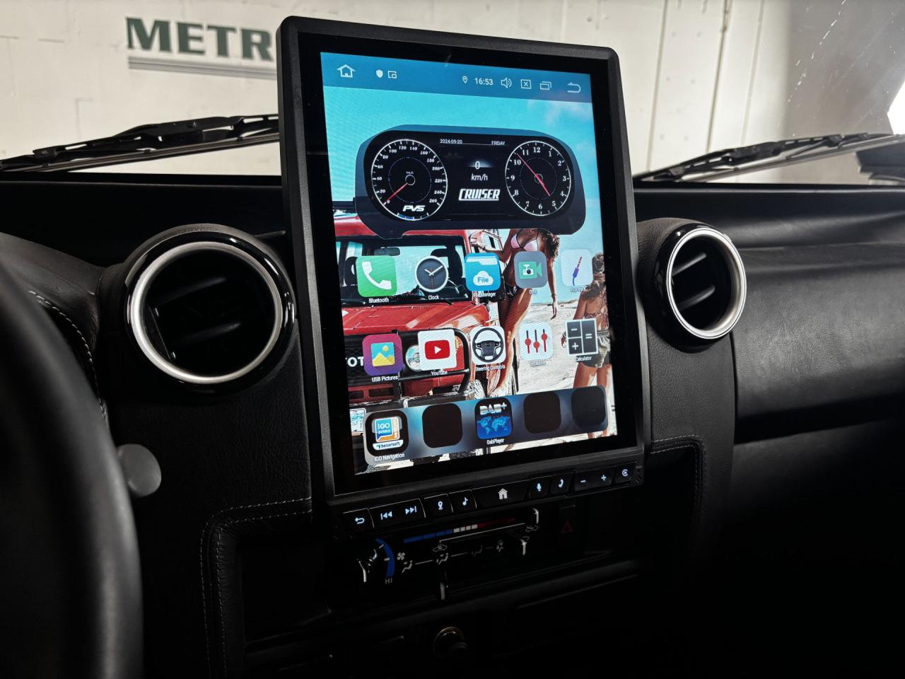 2024 Toyota amphicruser