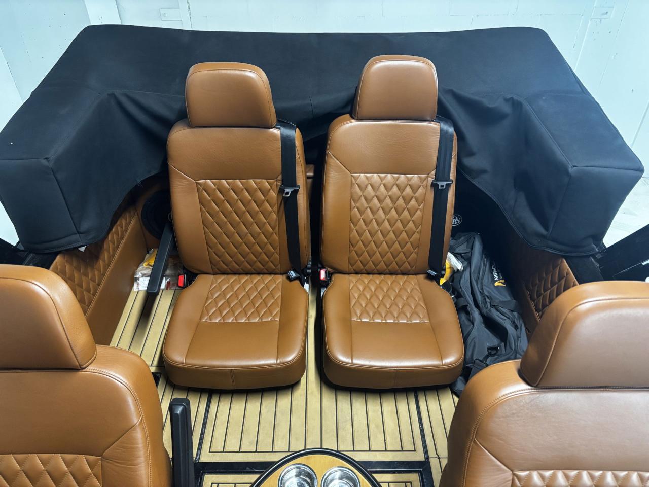 2024 Toyota amphicruser