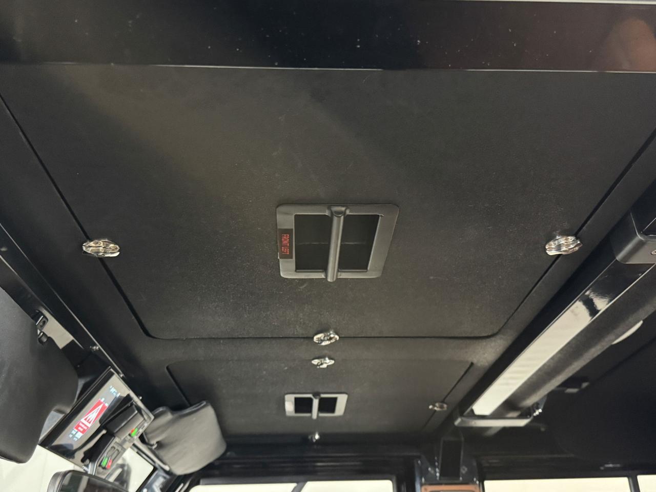 2024 Toyota amphicruser