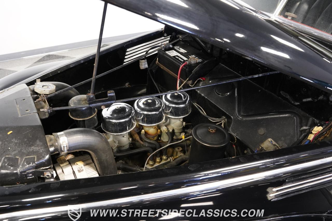 1939 Ford Deluxe Business Coupe