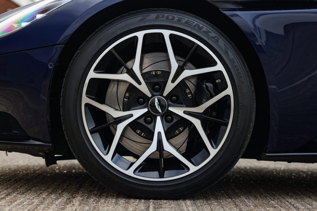 2018 Aston Martin DB11