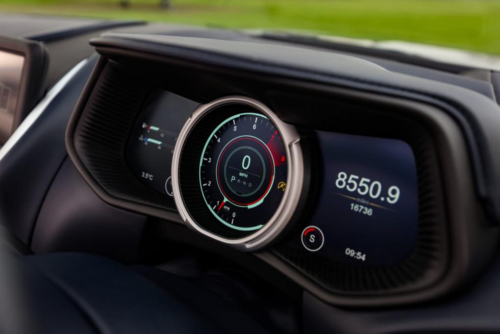 2018 Aston Martin DB11